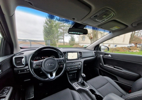 Kia Sportage cena 75900 przebieg: 105000, rok produkcji 2016 z Zakliczyn małe 781